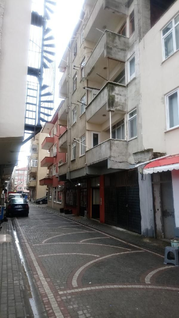 Düzce'de vahşet! Eşini boğazını kesip öldürdükten sonra intihar etti - Resim: 4