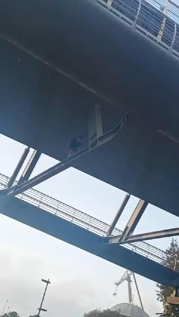 Tık uğruna yaptığına bak! Haliç Köprüsü'nde tehlikeli yürüyüş - Resim: 3