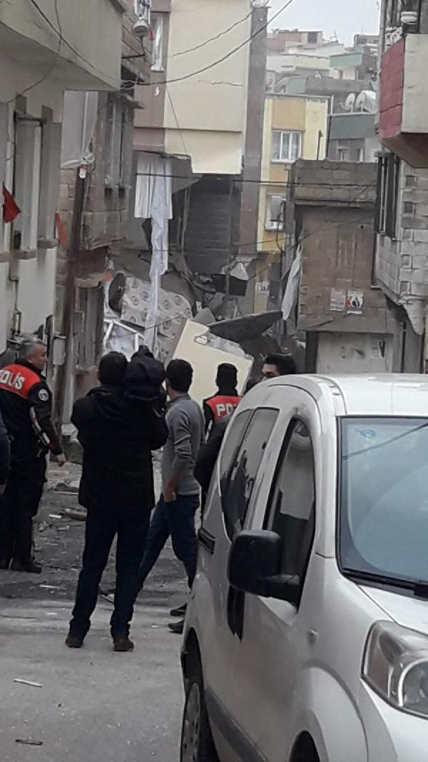 Gaziantep'te kanalizasyon hattında patlama: 6 yaralı - Resim: 1