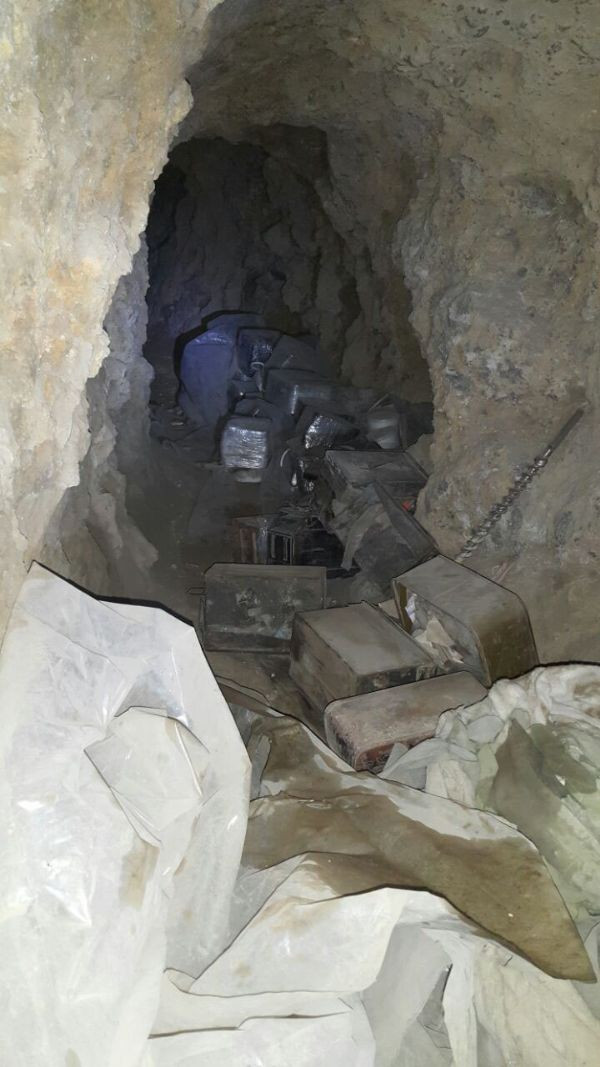 Terörist cesetleri etrafa saçılmış sıcak görüntüler - Resim: 2