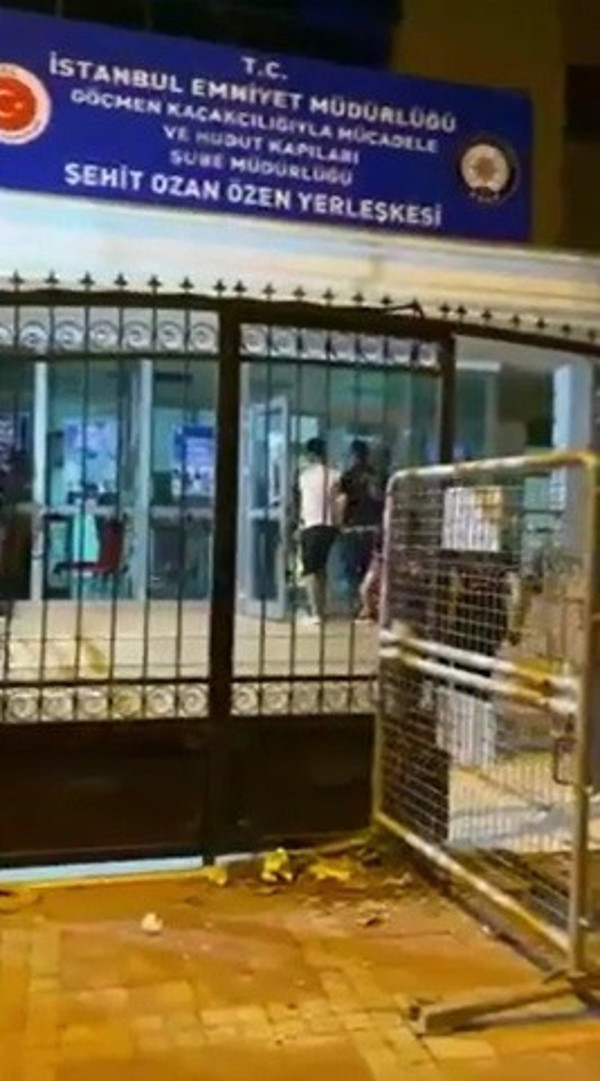 Türkiye’de yaşamak istemeyen Afganla ilgili flaş karar! 'Bize engel olmayın' demişti - Resim: 0