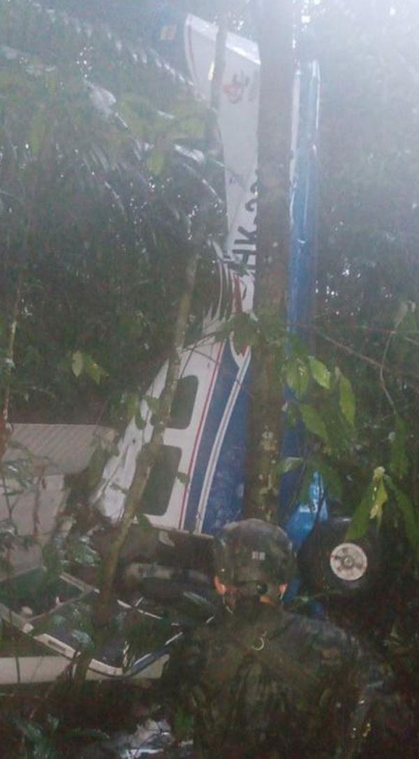 Bu bir mucize! Kolombiya'da 17 gün önce düşen uçaktaki 4 çocuk sağ bulundu! En küçüğü 11 aylık - Resim: 1