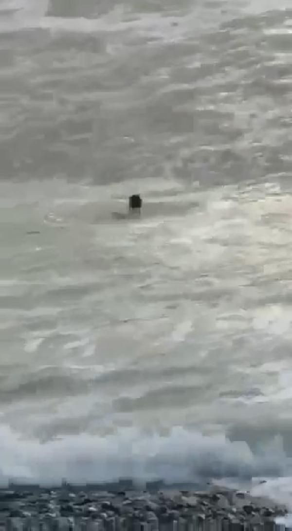 Rize'de feci olay! Denizde kayboldu son anları kameraya yansıdı - Resim: 1