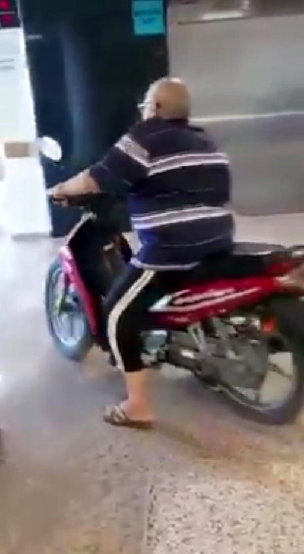 Hastaneye motosikletle girince... - Resim: 4