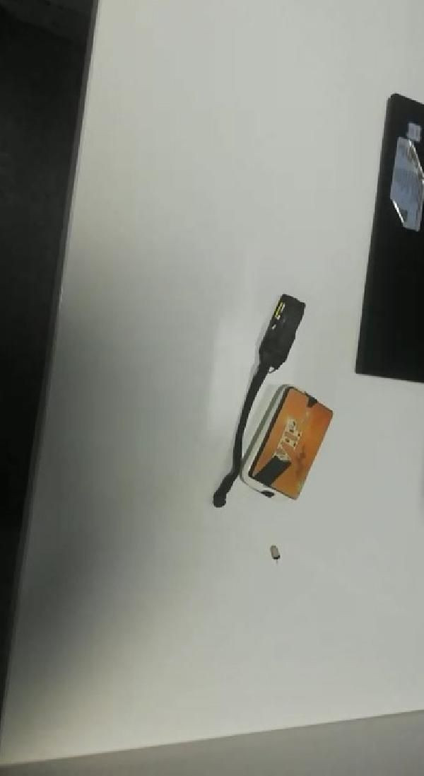 Olay yeri Ankara! 72 yaşındaki aday ehliyet sınavında kopya düzeneğiyle yakalandı - Resim: 4