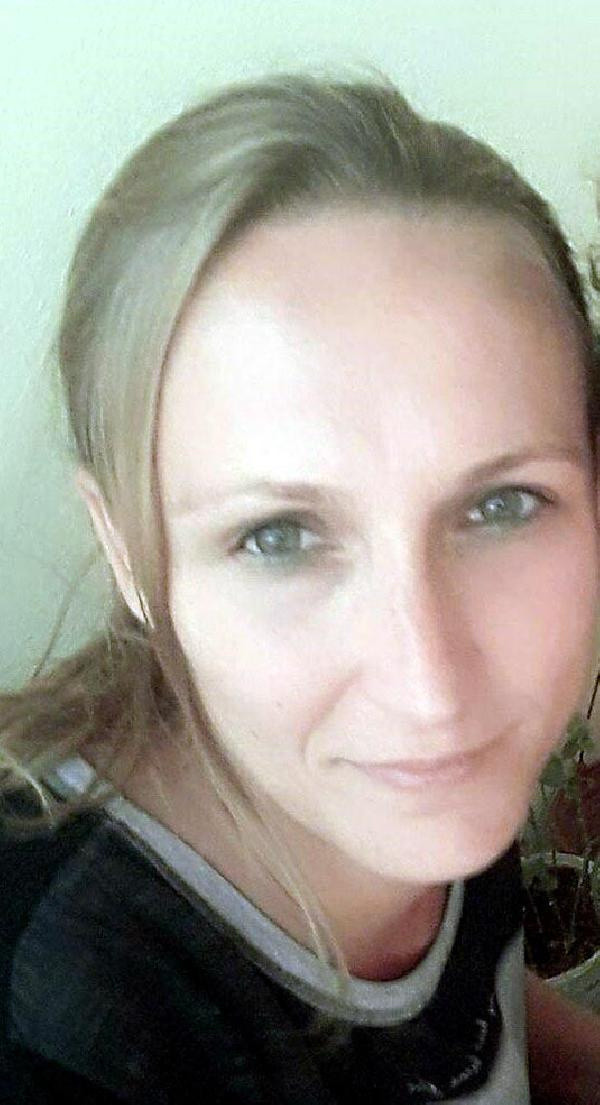 Buca'daki feci olay! İki çocuk annesi kadın meğer intihar etmiş! - Resim: 0