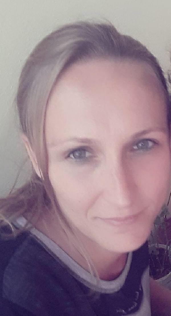 İzmir'de yaşandı! 4'üncü kattan düşen talihsiz kadın hayatını kaybetti - Resim: 0