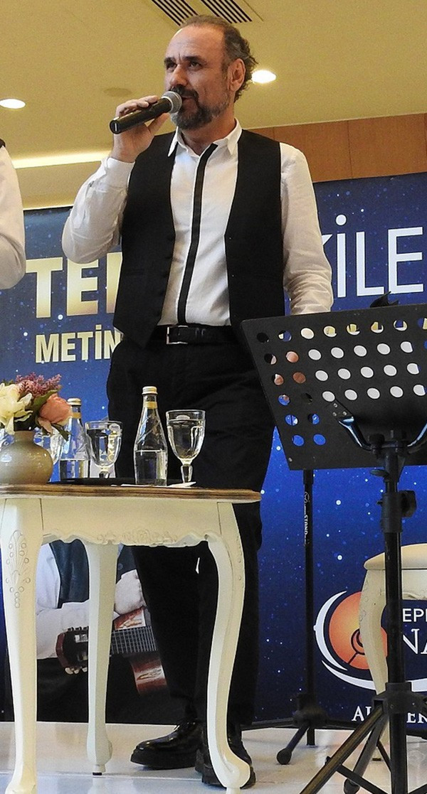 10 ayda 60 kilo! Ünlü sanatçının değişimine bakın - Resim: 2