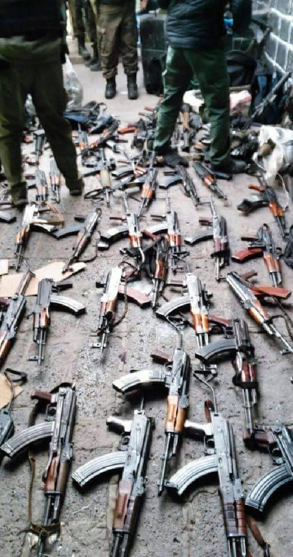 PKK'nın cephaneliği ele geçirildi - Resim: 2