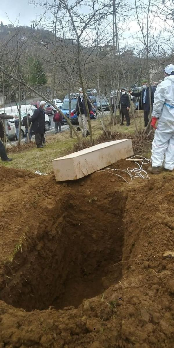 İkisi de Almanya'da öldü! Cenazeler karışınca olanlar oldu şimdi karantinadalar - Resim: 1