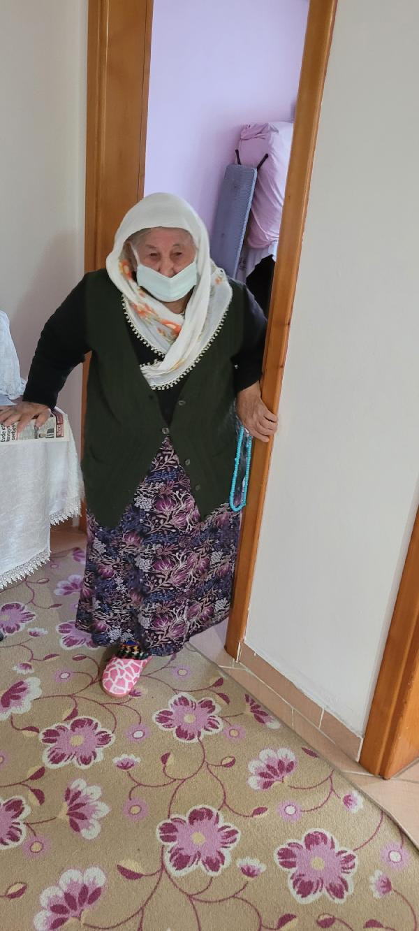 106 yaşında koronavirüsü yendi! "Sağlığımı aşıya borçluyum" - Resim: 1