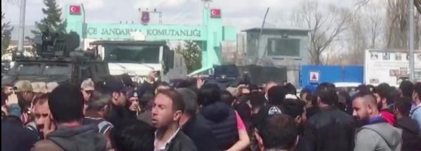 Taciz iddiası ilçeyi karıştırdı - Resim: 3