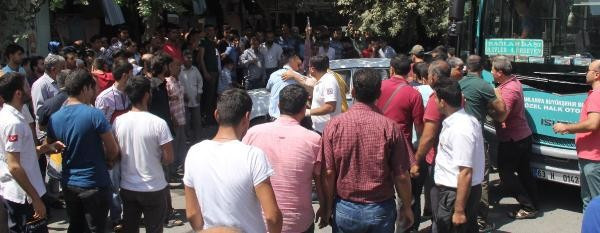 Ortalık fena halde karıştı silahlar konuştu linç girişimi - Resim: 2