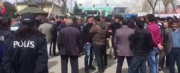 Taciz iddiası ilçeyi karıştırdı - Resim: 4