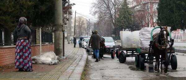 İç sızlatan görüntü: Bir anda yer yığıldı! - Resim: 1
