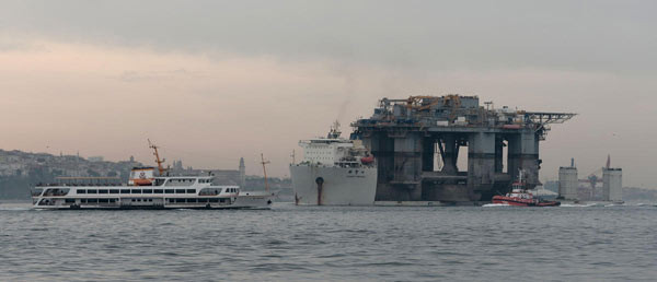 Çin bandıralı gemiyi görenler şaştı kaldı - Resim: 2