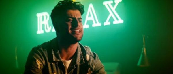 Reynmen'in Ela klibi çalıntı mı? Klibin benzerliğini dikkat çekti! - Resim: 1