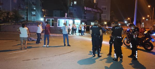 Antalya'da boğazından bıçaklayıp öldürdü! Olay anını anlattı: Bana sarılmaya... - Resim: 2