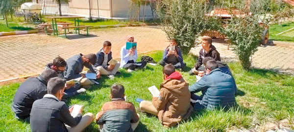 2018 KPSS sınavındaki görüntüsüyle olay olmuştu! Yasemin Demir şimdi bakın nerede! - Resim: 2