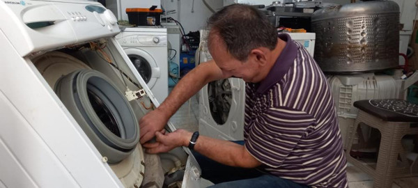 Sürekli izleyip öğrendi! Erkeklere taş çıkarttı: Artvin'de aranan usta oldu - Resim: 1