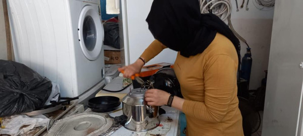 Sürekli izleyip öğrendi! Erkeklere taş çıkarttı: Artvin'de aranan usta oldu - Resim: 0