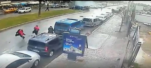 Gerçek ortaya çıktı! Çatışma alanındaki jandarma aracı... - Resim: 2