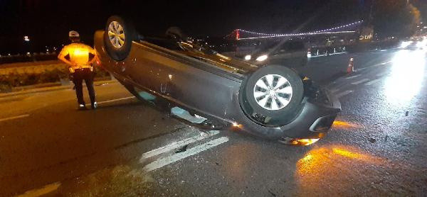 Feci kaza! Sarıyer'de park halindeki otomobile çarpıp takla attı - Resim: 0