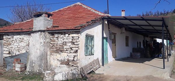 Manisa'da oğlunu evlendirmek isterken 50 bin lira dolandırıldı - Resim: 1