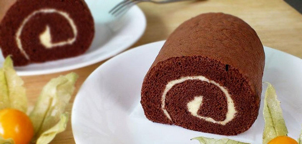 Bu lezzeti pastanelerde bulamazsınız! Tam bir lezzet bombası pişmeyen rulo pasta tarifi - Resim: 0