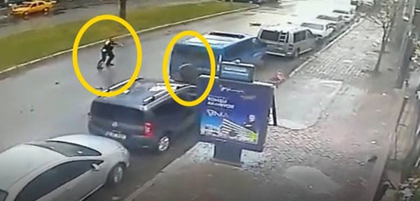 Gerçek ortaya çıktı! Çatışma alanındaki jandarma aracı... - Resim: 1