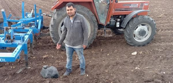 'İlk defa gördüm' dedi! Adana'da tarlada buldu şaşkına döndü  ışık saçıyor - Resim: 3
