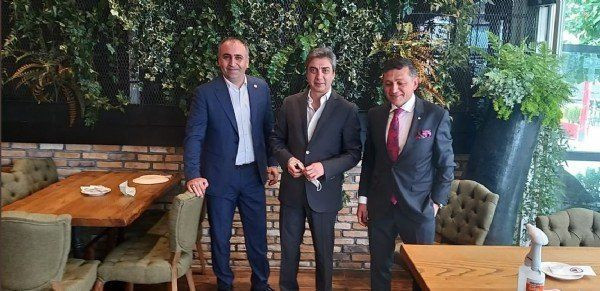 Kurtlar Vadisi oyuncusu Necati Şaşmaz siyaset kulislerini hareketlendirdi! - Resim: 2