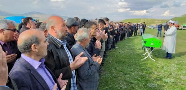 Erzurum'da küçük Furkan'a yürek yakan veda - Resim: 3