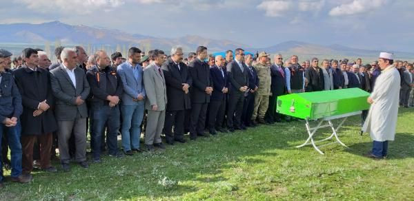 Erzurum'da küçük Furkan'a yürek yakan veda - Resim: 4