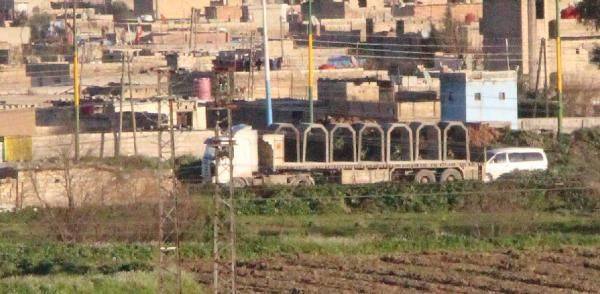 Sınırda hareketlilik: Teröristler kazdıkları hendeklere tünel yapıyor! - Resim: 3