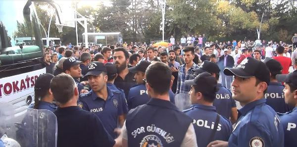 Ortalık karıştı Ahmet Dursun çıldırdı: Benim kalecime kim saldırdı - Resim: 3