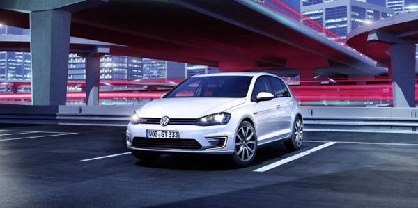 Volkswagen Golf GTE Cenevre'ye hazırlanıyor! - Resim: 4