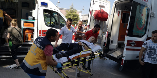 Bursa'da alacak verecek kavgası kanlı bitti! 2'si ağır 5 yaralı - Resim: 0