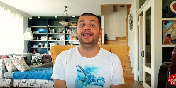 'Uzak durun, ekstra dikkat edin' diyen Dinçer Güner uyardı: Hande Kazanova'dan 2022 burç yorumları... - Resim: 1