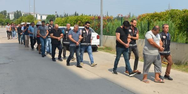 Organize işler! Emekli dul ve yetimleri dolandıran çetenin serveti dudak uçuklattı - Resim: 4