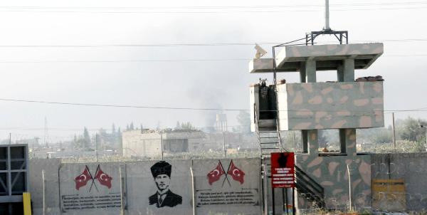 ABD askerleri ilk kez ortaya çıktı! Barış Pınarı Harekatı'nın 3. gününde son durum - Resim: 1