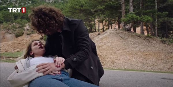 Masumlar Apartmanı'ndan ayrıldı sürprizle herkesi şaşırttı! Farah Zeynep Abdullah olay oldu - Resim: 3