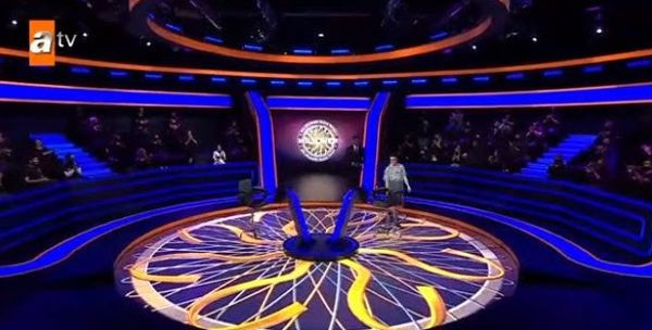 'Kim Milyoner Olmak İster'de yarışmacı koltukları karıştırdı! Sonrasında olanlar oldu - Resim: 4