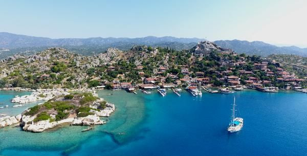 Antalya'nın Kaleköy'ü! Roma Kalesi'nde bir Türk bayrağı dalgalanıyor - Resim: 3