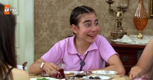 Alemin Kıralı Oben resmen evrin geçirmiş! Seksi pozları ile yıktı geçti!  - Resim: 1