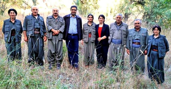 PKK'nın kadın elebaşı HDP'ye ağladı: Bitme noktasındayız - Resim: 0