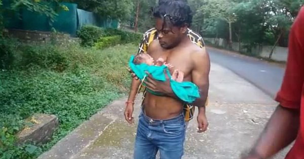 Çöpte dehşete düşüren görüntü vücuduna baktılarında ise... - Resim: 2