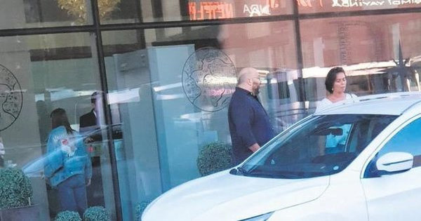 Somer Şef sevgilisi kimdir eşi Aslı Sivrioğlu'ndan neden boşandı? - Resim: 2