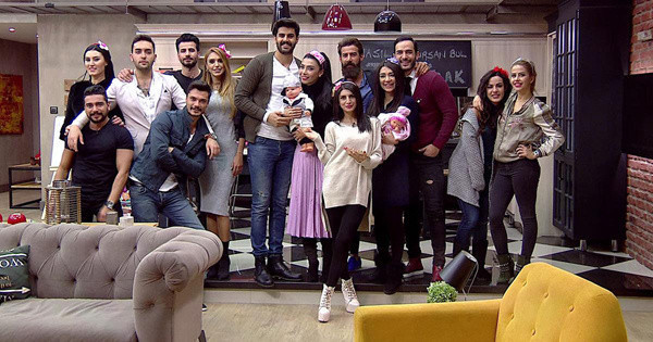 Kısmetse Olur yarışmasının skandalları bitmiyor! Yarışmacı Daniela itiraflarıyla yerin dibine soktu - Resim: 0