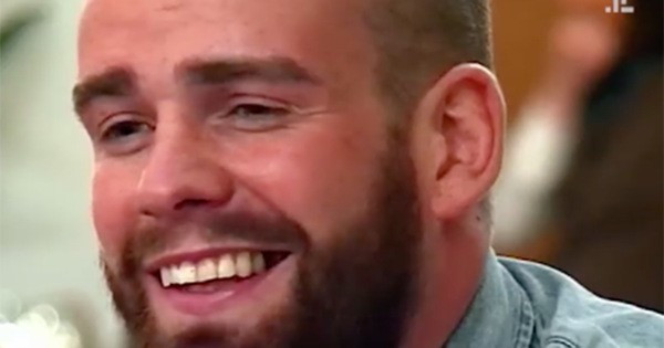 İlk buluşmada kadının sırrı ifşa oldu bir anda tuvalete koşup... - Resim: 4